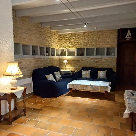 Le Domaine De Fontsauzine Holiday home Genouille (Charente-Maritime)