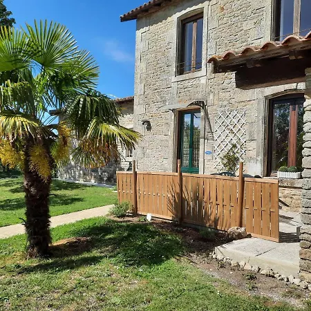 Holiday home Le Domaine De Fontsauzine *