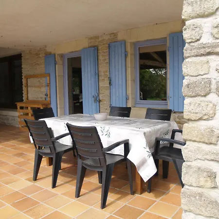 Le Domaine De Fontsauzine * Genouille (Charente-Maritime)